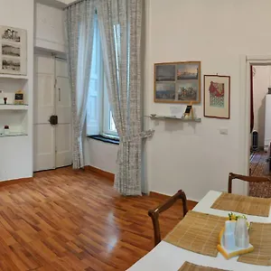 Appartamento Il Sole Di Montesanto Sleep Welly, Napoli