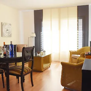 Encina's Home: Bonito De Dos Cerca Del Centro Historico Málaga